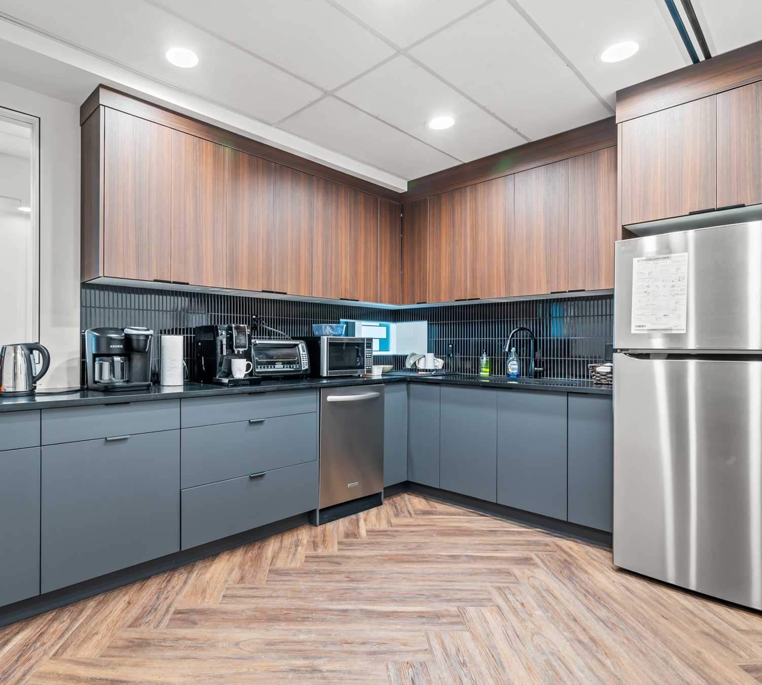 Plaza 1000 | Shared Kitchen for all office tenants