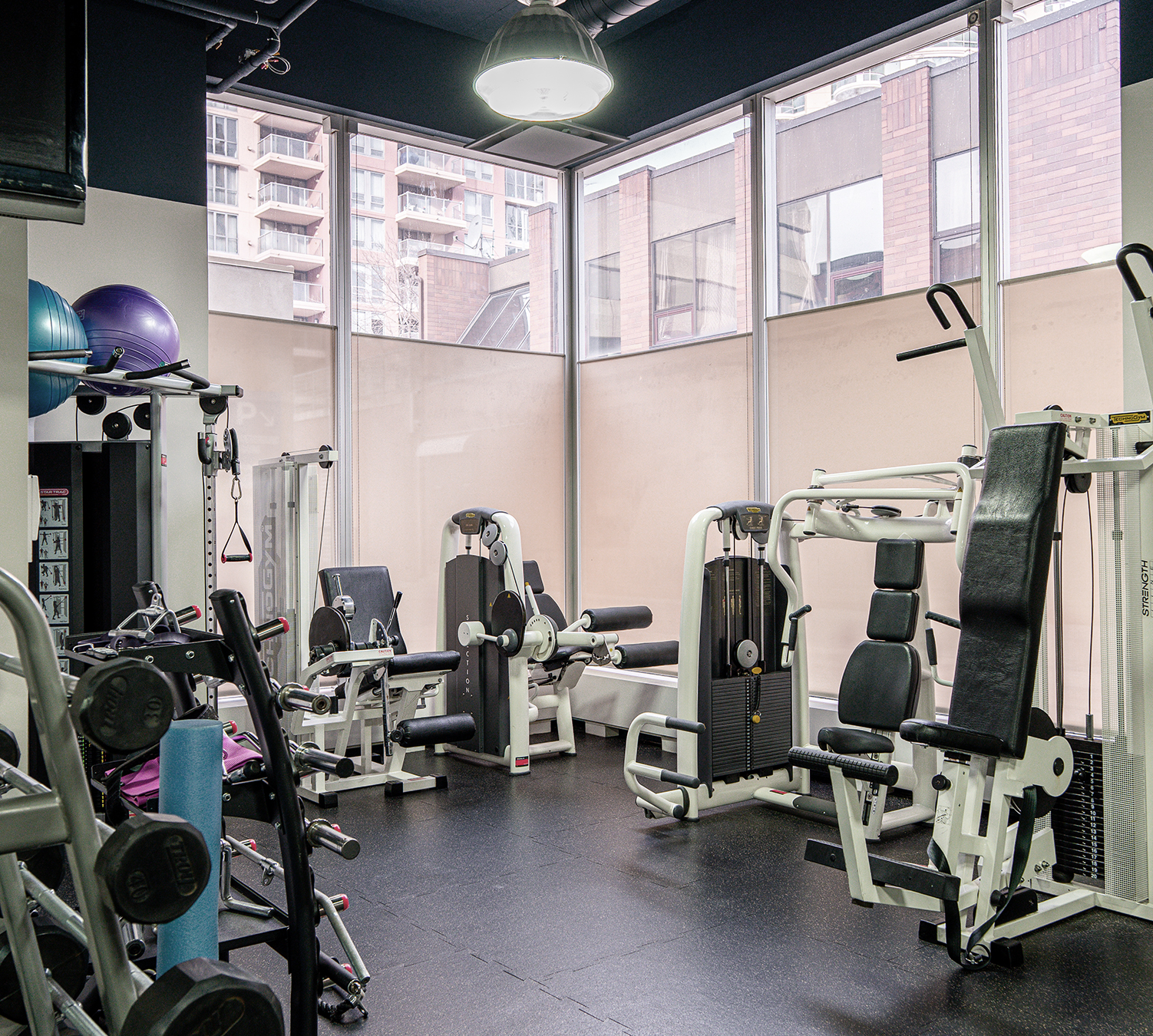 On-Site, Private Fitness Center | Plaza 1000